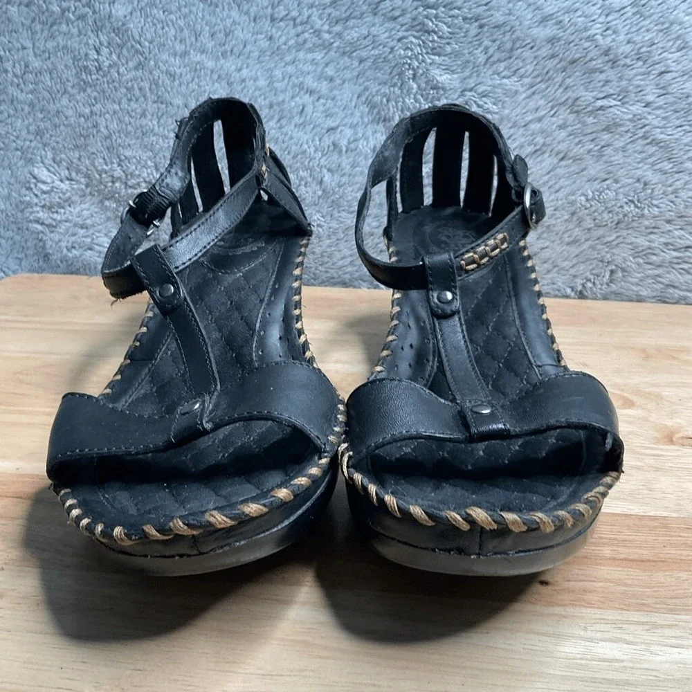 Ariat Shalimar Black Leather T-Strap Wedge Heel Western Sandals‎ Women 10B China